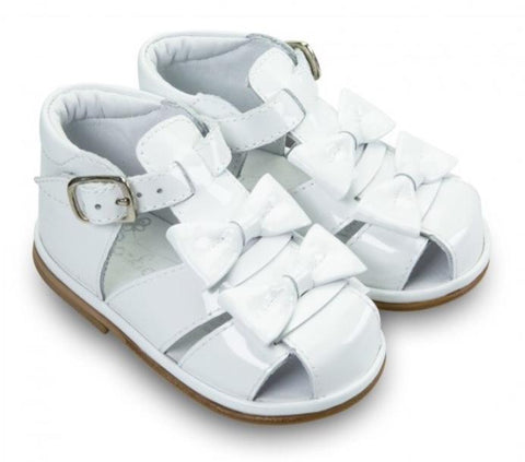 Borboleta Dina White Patent Leather Sandals